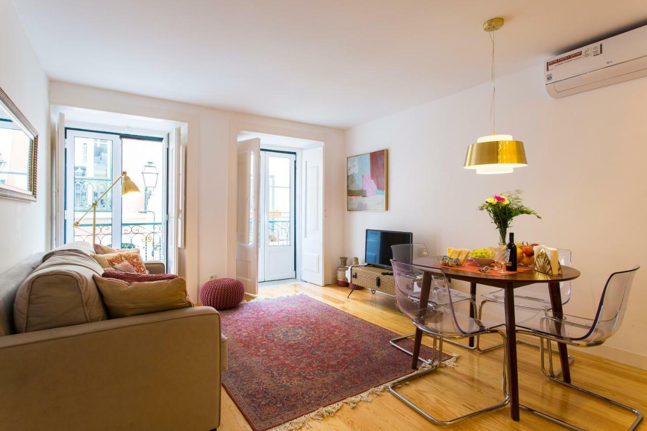 Apartment Brand New Bairro Alto Old Style Lissabon